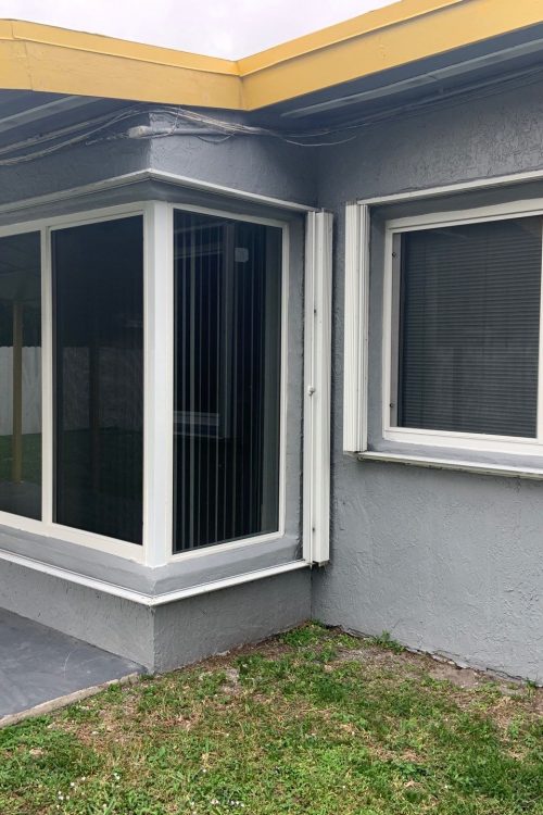 850 NW 171st St Miami Gardens, FL 33169-25.96 N –80.21 W